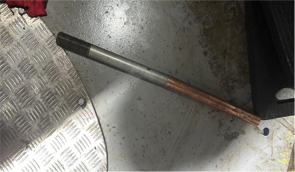 Professional broken wind turbine blade stud repair services by Galeforce Energy restoring blade stability, safety, and performance in U.S. wind turbines.